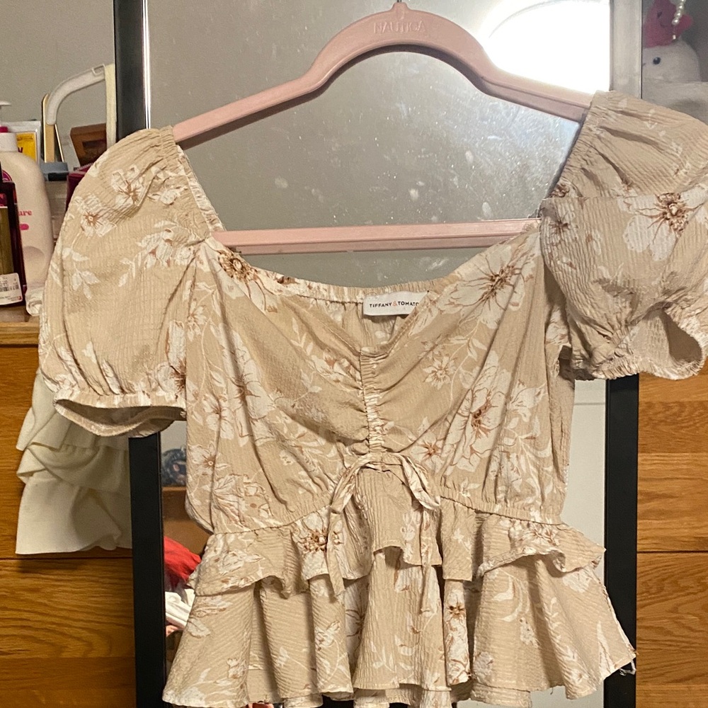 Tiffany & Co. Cream Floral Puff Sleeve Blouse